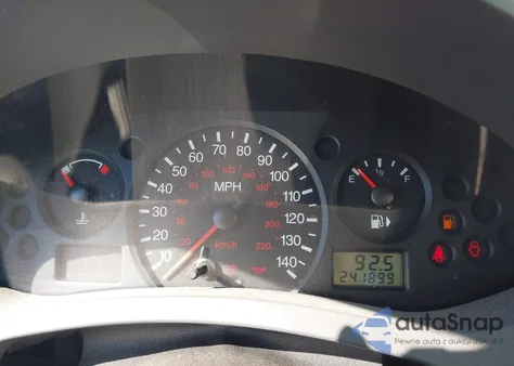 2005 Ford Focus Zx4 из США, поврежденный, VIN 1FAFP34N65W229242